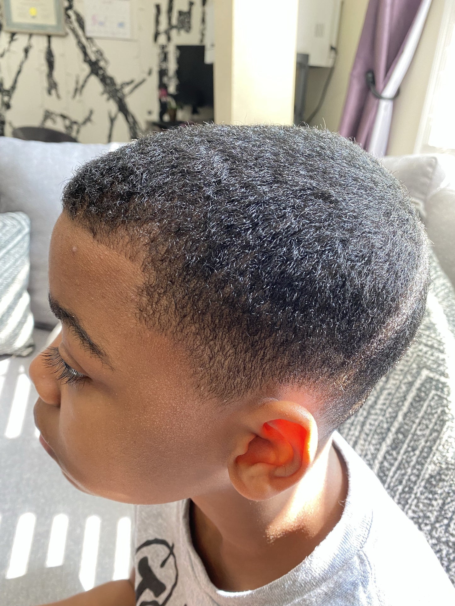 ARI'S POMADE